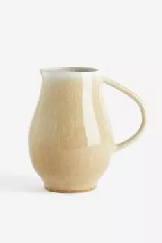 Керамический кувшин