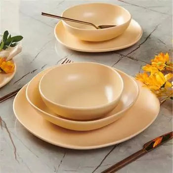 Керамика Эланор Столовый набор из 24 предметов кремового цвета