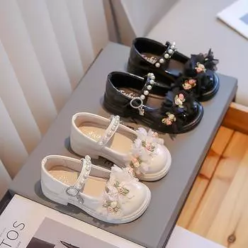 Kids Leather Shoe Chic Flower Luxury Girl Shoes for Wedding Party Fashion Sweet Pearl Children Princess Flats Shoes Glossy PU 26 чёрный