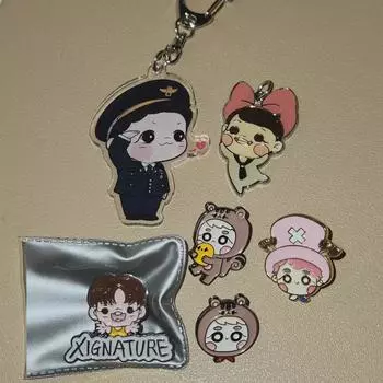 Ким Джун Джун Сиа Джун Товарный значок Брелок Партия Ся Кимджунсу