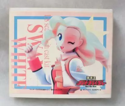 King of Braves Gaogaigar Swan White scale resin cast kit 1:8