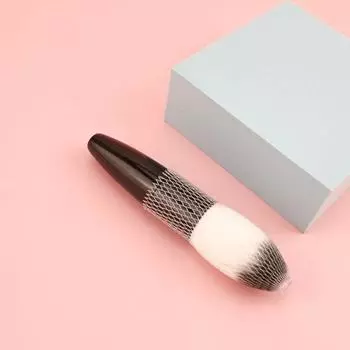 Кисть для макияжа Контрастный цвет Не раздражает Мягкие волосы Моющиеся Короткая ручка Макияж Гладкий край Приятный для кожи Румяна Кисть для пудры Инструмент для макияжа чёрный