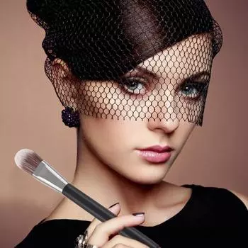 Кисть для макияжа Профессиональная портативная мягкая безопасная косметика с длительным сроком службы Удобная кисть для нанесения тонального крема BB для женщин чёрный