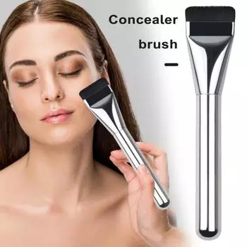 Кисть для макияжа Silver Masque Brush без следов и силиконовым чехлом для легкой защиты и гладкого нанесения серебряный