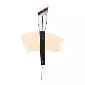 Кисть для тональной основы Fillimilli S Cutting Foundation 823