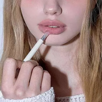 Кисть с силиконовым наконечником AOU