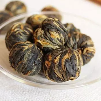 Китай Юньнань Дяньхун Жемчуг Дракона Дянь Хун Черный чай ручной работы Золотой жемчуг 250г 250g