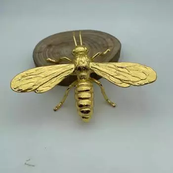 Китай Нежная ручная скульптура Мяо желтая статуя медоносной пчелы Пчелы