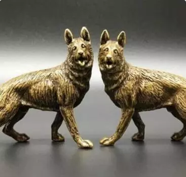Китайская архаичная маленькая статуя из чистой латуни Волчьей собаки, пара
