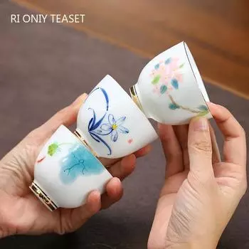 Китайская керамическая чашка для чая, расписанная вручную цветочным узором, изысканная чайная чаша для медитации, домашний фарфоровый чайный сервиз, аксессуары 6x5cm 60ml