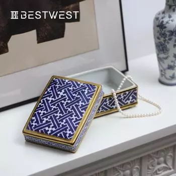 Китайская квадратная шкатулка для драгоценностей из синего и белого золота — роскошное решение для домашнего декора и хранения gold-painted square box A243 синий/белый
