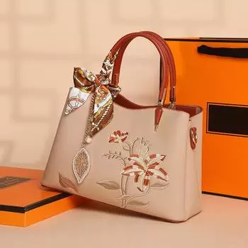 Китайский стиль Art Design Light Luxury сумка для матери Большая вместимость Легкая Роскошная Вышитая Сумка через плечо 27cm*13cm*20cm слоновая кость