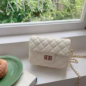 Классическая маленькая ароматная ветровая ромбовидная цепочка маленькая квадратная сумка модная нишевая мягкая поверхность повседневная милая женская сумка через плечо белый