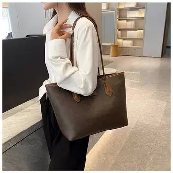 Классическая однотонная сумка на плечо высокого класса для женщин, нишевая сумка через плечо, модная маленькая квадратная сумка коричневый