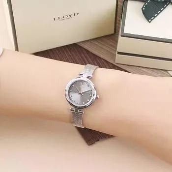 Классические часы Lloyd Bezel Cutting с сеткой LL2G18101RSS