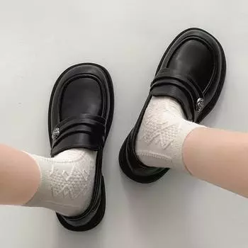 Классические черные туфли в британском стиле на плоской подошве, женские, весна-осень 2025 года, юбка с одной педалью, мокасины 35 чёрный