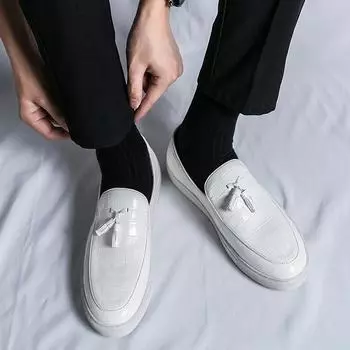 Классические мужские мокасины Slip on белые свадебные мужские туфли повседневные мужские деловые мужские модные мокасины роскошные кожаные туфли для мужчин 38 чёрный