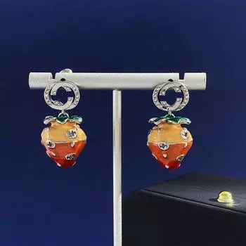 Классические серьги-гвоздики с эмалированными буквами и фруктами, ретро-модные серьги-гвоздики с капающей клубникой