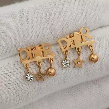 Классические серьги-гвоздики со звездами из нержавеющей стали для женщин, модные брендовые ювелирные изделия, уникальные серьги с кисточками с буквой D, подарок золотой