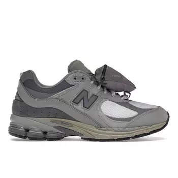 Клатч New Balance 2002R - Летние кроссовки унисекс Fog Серый Team-Away-Серый Темно-Серебристый-Металлик M2002RVC 37