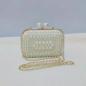 Клатч с жемчугом осень/зима 2024 г.: Мини-сумка Square Shell с цепочкой для женщин грязно-белый