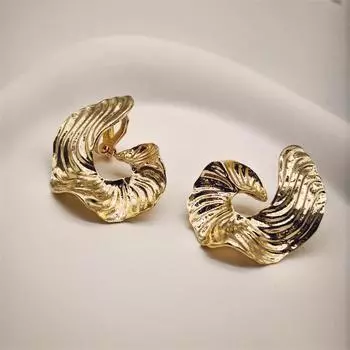 Клипсы для ушей без пирсинга, золотые спиральные геометрические клипсы для ушей, нестандартные клипсы для ушей