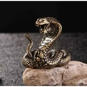 Кобра Маленькие украшения Твердый латунный чайный столик в форме змеи Антикварные маленькие медные детали Медные резные ручки Медная посуда Чайные питомцы 4x4cm