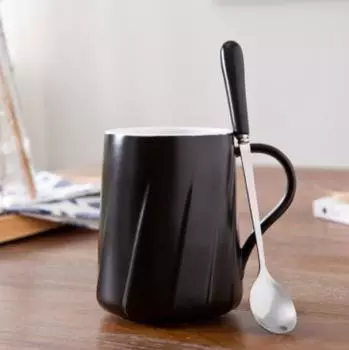 Кофейная чашка Офисная чашка для воды Кружка Креативная керамическая кофейная чашка Молочная чашка