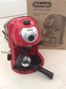 Кофемашина DeLonghi Red Espresso/Cappuccino EC200N-R