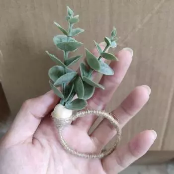Кольцо для салфеток с листьями эвкалипта и деревянными бусинами, уникальный дизайн, держатели для салфеток в деревенском доме, украшение для стола для рождественской вечеринки 4pcs