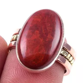 Кольцо из двухцветного серебра 925 пробы с натуральным красным драгоценным камнем яшмой S.6 I1D48