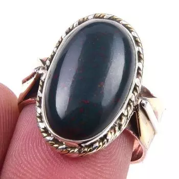 Кольцо из двухцветного серебра 925 пробы с натуральным кровавым камнем S.7 A1l46