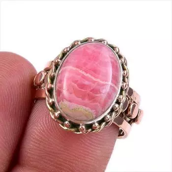 Кольцо из двухцветного серебра 925 пробы с натуральным родохрозитом S.6.5 I7D34