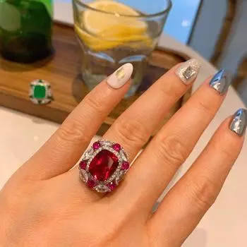 Кольцо из красного корунда в стиле ретро, имитация кольца, простое модное ювелирное украшение, изумрудное кольцо