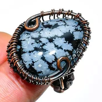 Кольцо из медной проволоки ручной работы с драгоценным камнем обсидиан в виде снежинки, размер 7,5