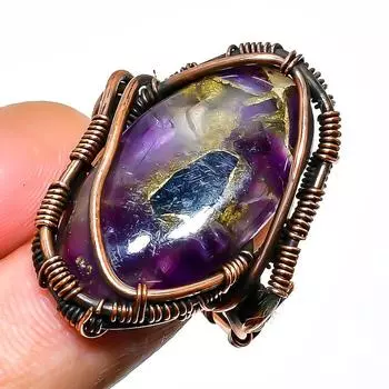 Кольцо из медной проволоки с аметистовым драгоценным камнем, размер 8