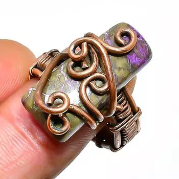 Кольцо из медной проволоки с драгоценным камнем пурпурит, размер 6,5