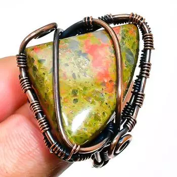 Кольцо из медной проволоки с драгоценным камнем унакит, размер 9