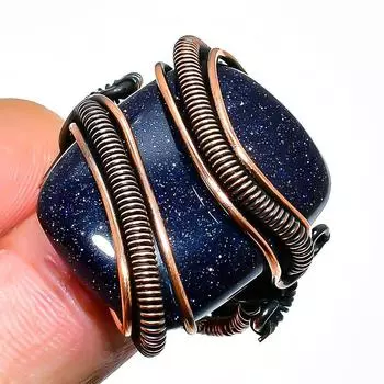 Кольцо из медной проволоки с фиолетовым солнечным камнем, размер 7