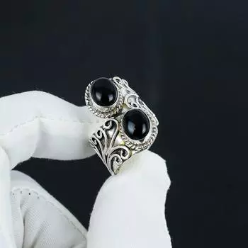 Кольцо из натурального черного оникса, регулируемое, из стерлингового серебра 925 пробы — подходит для размеров США от 6 до 10 — антикварные украшения ручной работы в стиле бохо для женщин и мужчин, подарки на День святого Валентина Adjustable чёрный