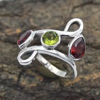 Кольцо из натурального красного ганета и перидота с драгоценным камнем Кольцо из стерлингового серебра 925 пробы Камень ручной работы Твердый камень круглой огранки Ювелирные изделия для женщин - 1,87 карата 7 зелёный/красный