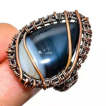Кольцо из полосчатого агата с драгоценным камнем, обмотанное вручную медной проволокой, размер 10
