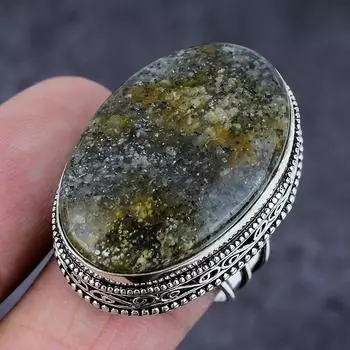 Кольцо из серебра 925 пробы с натуральным кварцевым камнем лодолитом, размер 10, ручная работа A6J71