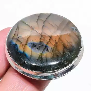 Кольцо из серебра 925 пробы с натуральным лабрадоритом, размер 9, P0z44