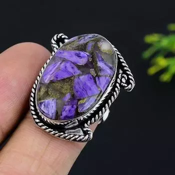 Кольцо из серебра 925 пробы с драгоценным камнем чароит, размер 7, s6N94