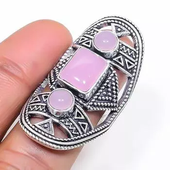 Кольцо из серебра 925 пробы с натуральным розовым халцедоном, размер 8 г1Т12