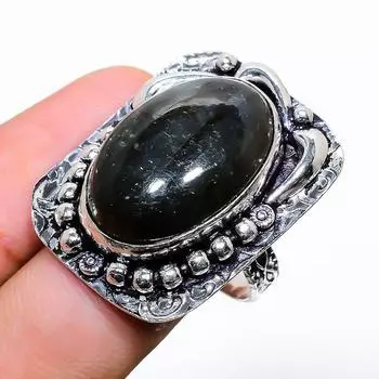 Кольцо из серебра 925 пробы с натуральным лабрадоритом, размер 8, q4I42