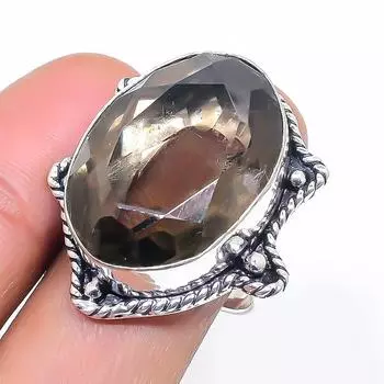 Кольцо из серебра 925 пробы с натуральным дымчатым топазом, размер 8 z1Z33