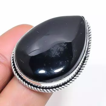 Кольцо из серебра 925 пробы с натуральным черным ониксом, размер 8 O9V90