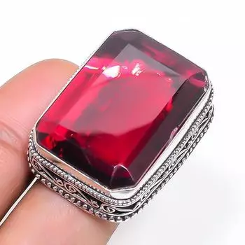 Кольцо из серебра 925 пробы с натуральным мозамбикским гранатом, размер 7 h5L91